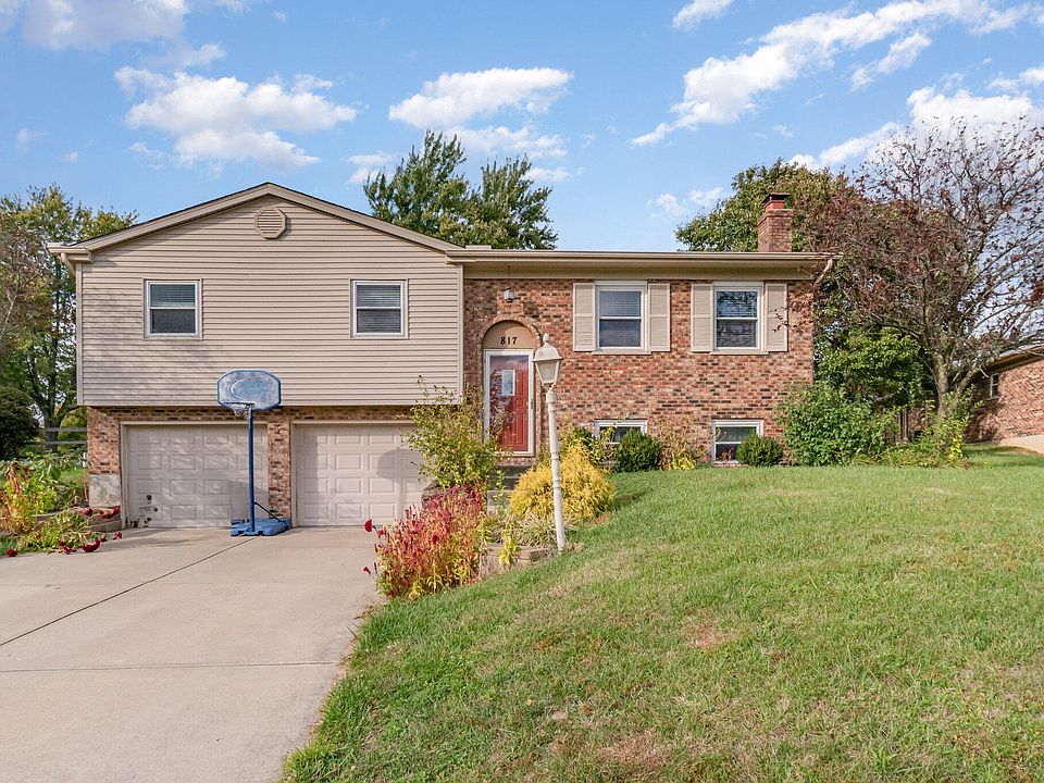 1st image of 817 Wesley Dr
