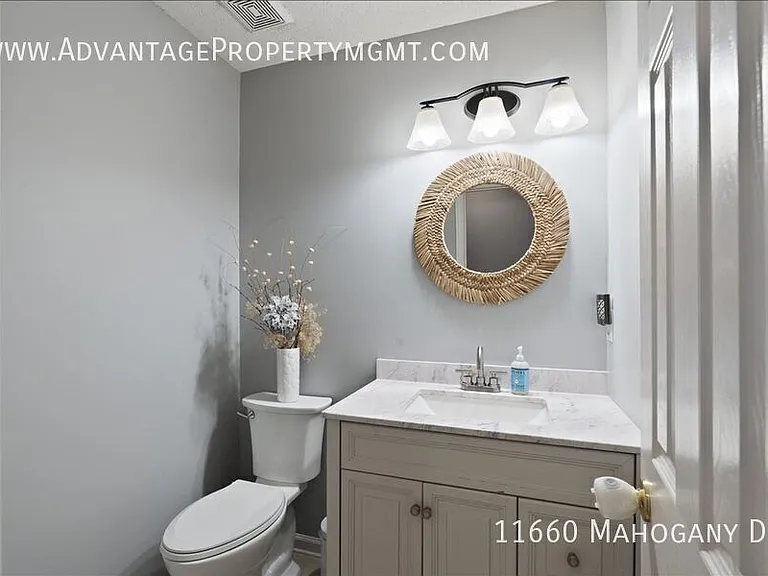 11660 Mahogany Dr — Photo 11