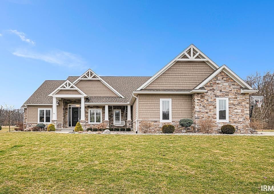 1st image of 56435 Sylvan Meadows Ln