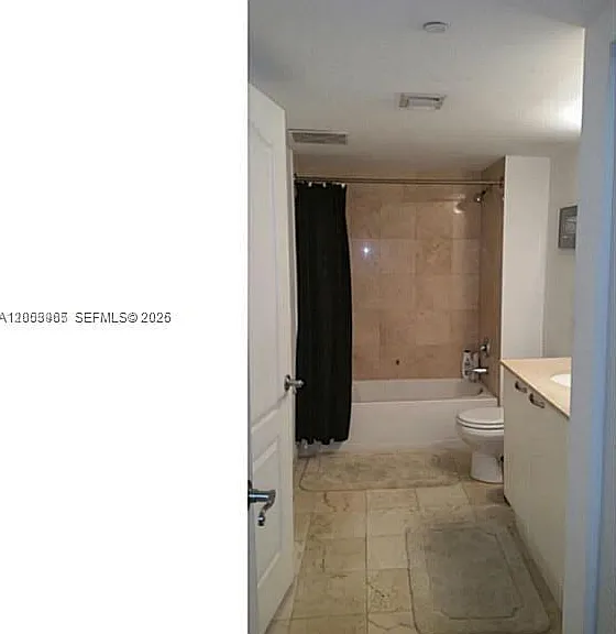 2101 Brickell Ave #1611 — Photo 9