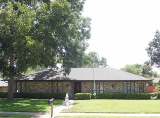 2220 Westridge Dr, Plano, TX 75075