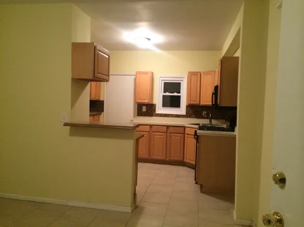 346 Halsey St, Plainfield, NJ 07063