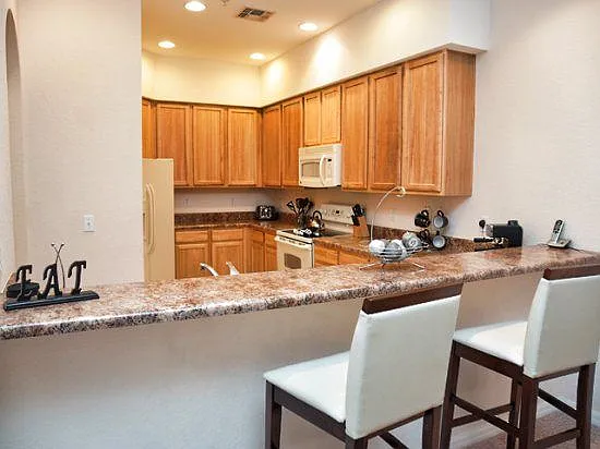 CAR2C3050PR-408-kitchen-and-breakfast-bar