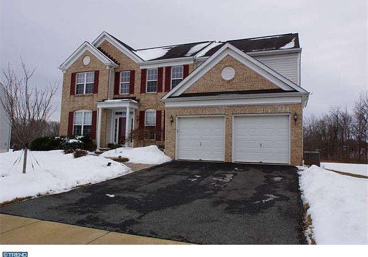 1st image of 28 E Sarazen Dr