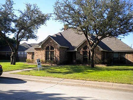 1st image of 1339 Thistlewood Dr