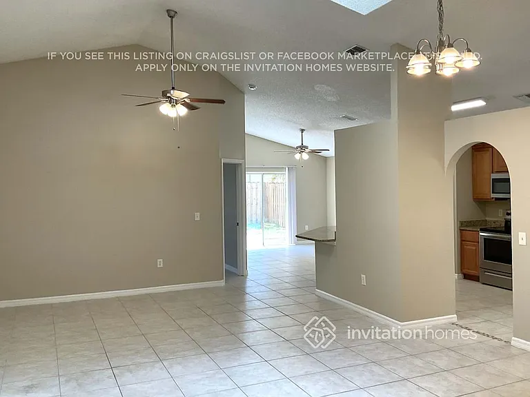 6879 Raccoon Ct — Photo 3