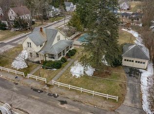 5 Laurel St, Milford, NH 03055