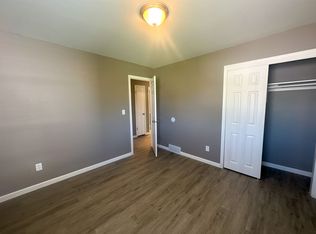 5730 N 99th St #5730, Milwaukee, WI 53225