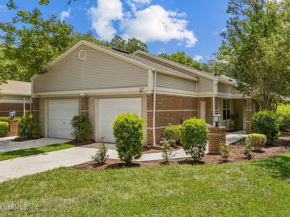 3rd image of 13701 WM DAVIS Parkway