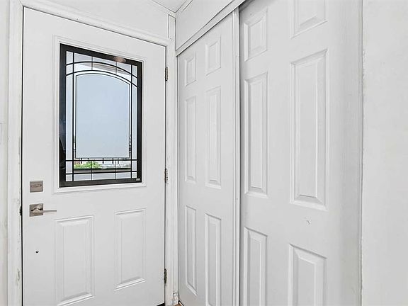 4th image of 6220 17th Ave SE #63