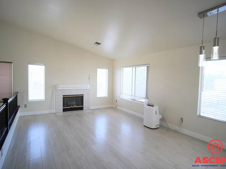 3802 Boswellia Dr — Photo 3