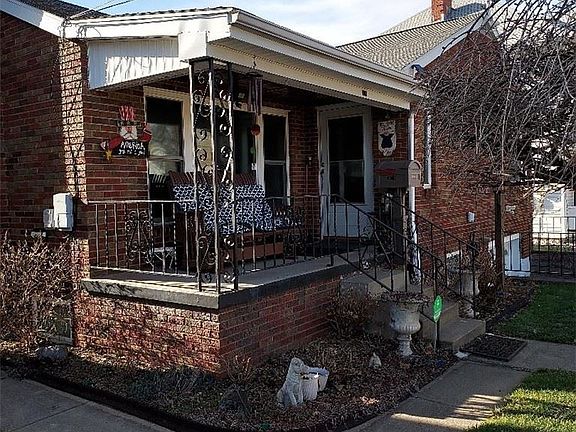 3rd image of 612 Hawthorne St