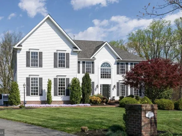 3400 Meredith Ridge Rd, Phoenix, MD 21131