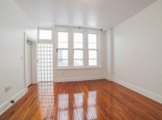 1716 Chestnut St APT 4, Philadelphia, PA 19103