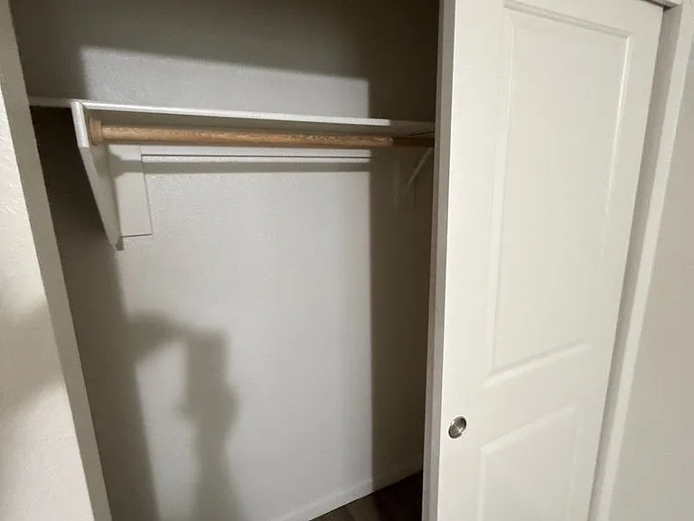 917 Bryan Ct — Photo 16