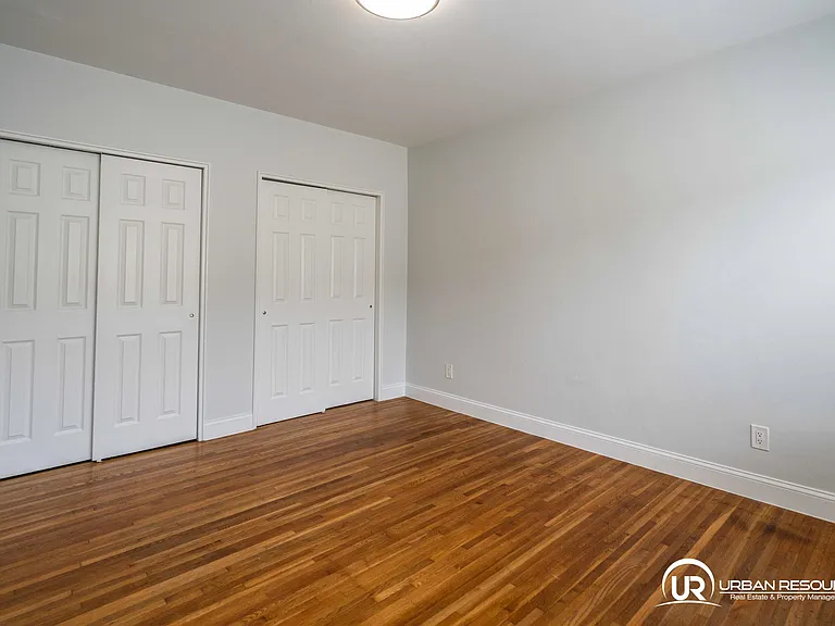 8330 Byron Ave #7 — Photo 13
