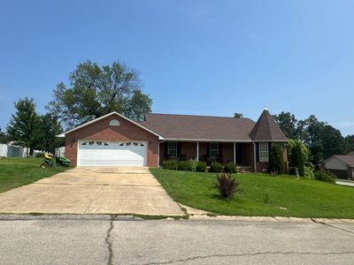 2592 Stone Ridge Dr, Poplar Bluff, MO, 63901