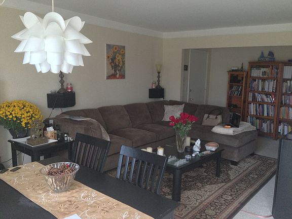 5th image of 444 Fox Hills Dr N APT 6