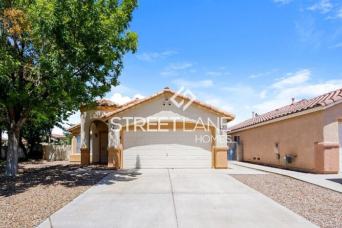 1st image of 652 Maccabe Ave