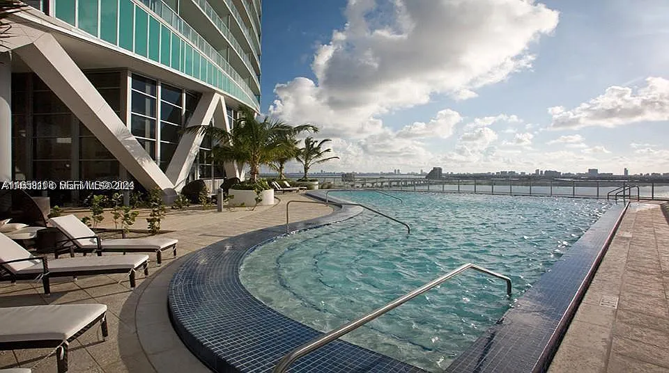 888 Biscayne Blvd #2601