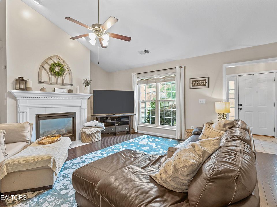 1066 Paxton Dr, Knoxville, TN 37918 Zillow