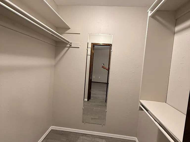 6613 Laurel Rd — Photo 16