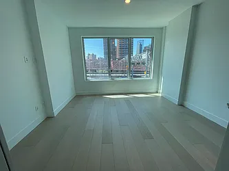 208 Delancey Street, #5G