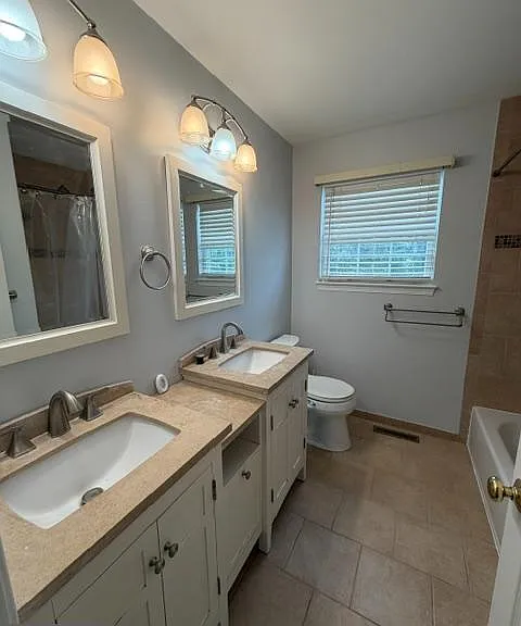 108 Parkside Dr — Photo 17