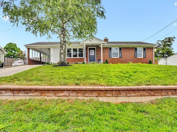 145 Donald Ave, Rocky Mount, VA 24151