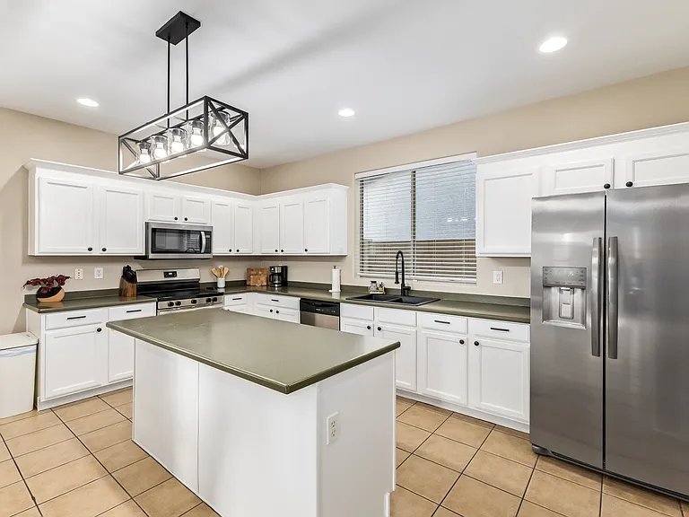 3143 S Southwind Dr — Photo 27