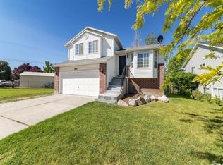 6067 S 2225 W, Roy, UT 84067