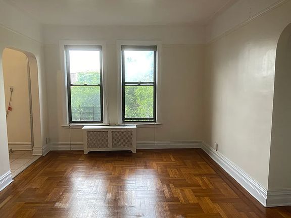 5th image of 80 Winthrop St APT E4
