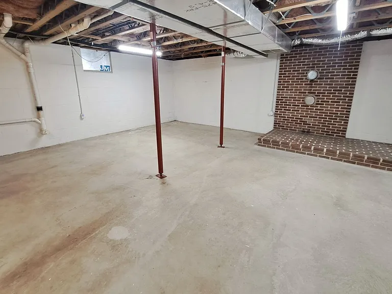903 Old Carlisle Rd — Photo 36