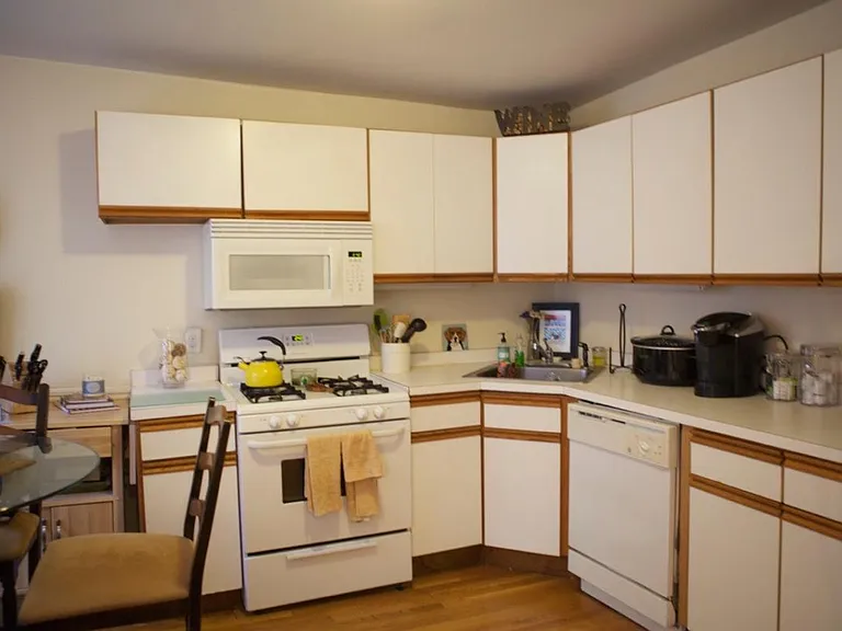 52 Joy St #11 — Photo 2