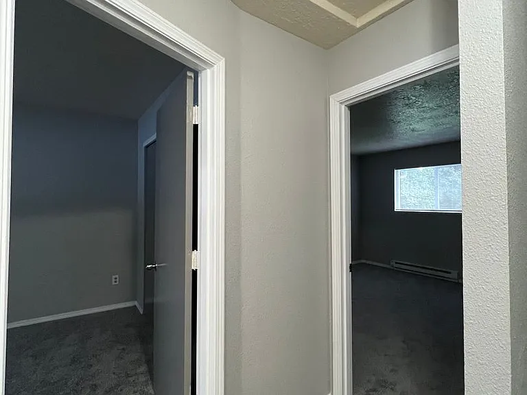 Powell Butte Townhomes — Photo 28