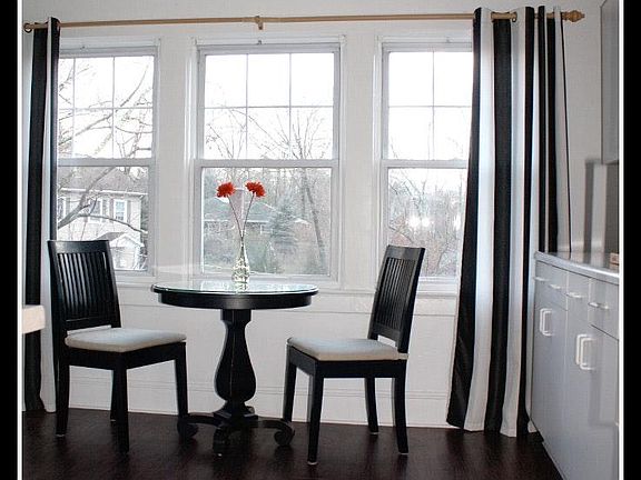 renovated Eat-in Kitchen