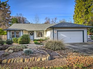 3040 Inez St, Redding, CA 96002