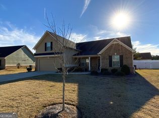 545 Carleton Pl, Locust Grove, GA 30248