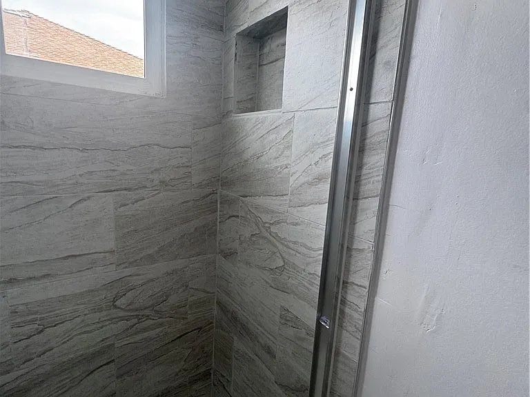 608 E Lexington Dr #608 — Photo 8