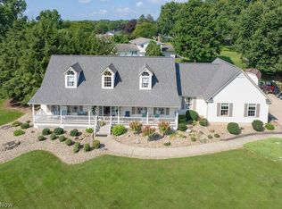 1067 Mohawk Trl SW, Hartville, OH 44632