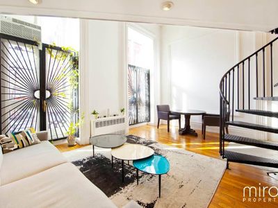 237 E 17th St #210, New York, NY, 10003