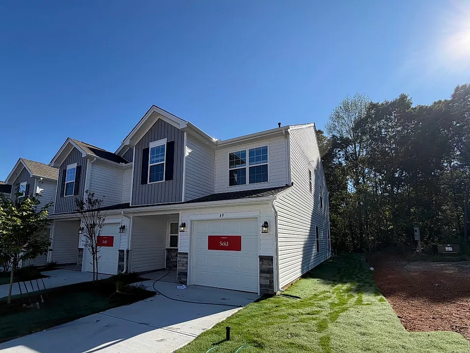 49 Napier Ct