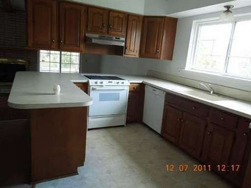 5th image of 31341 Acton Dr