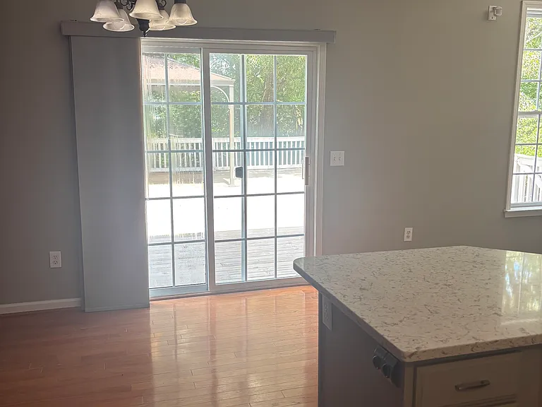 48 Cardinal Creek Dr — Photo 8