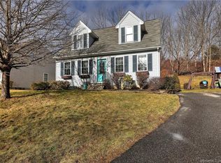 123 Ford Ln, Torrington, CT 06790