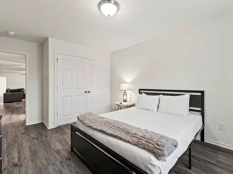 2314 Dalworth St #2314 — Photo 10