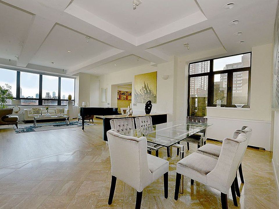 1st image of 135 W 70th St #Penthouse B