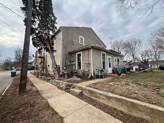4th image of 300 N Miami Ave
