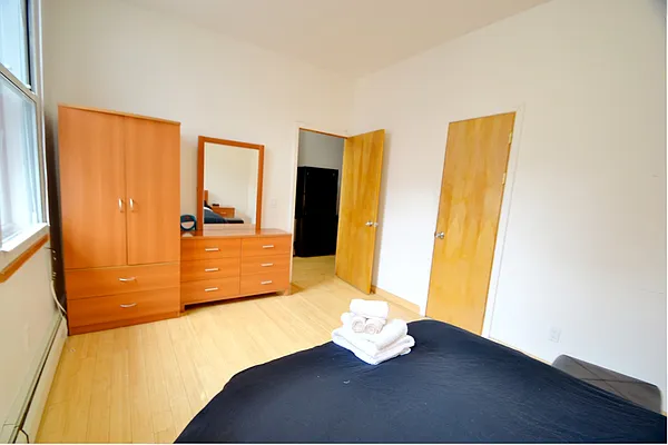 Rented by Smart City Real Estate LLC | media 31