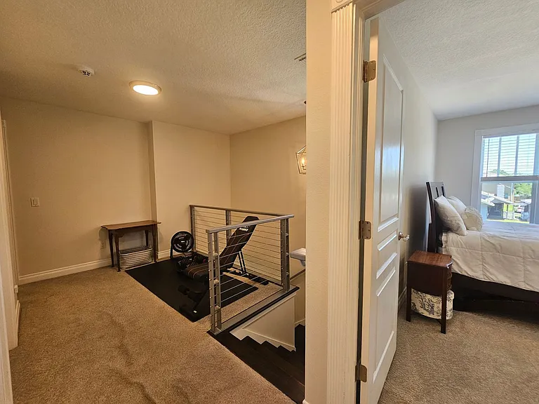 7402 S De Soto St — Photo 40
